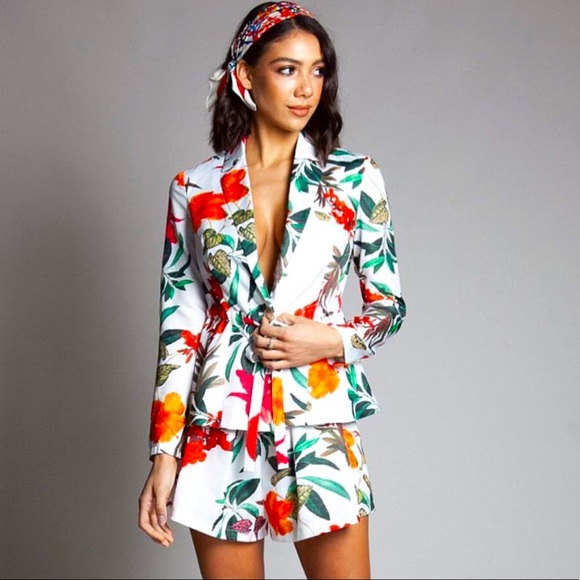 L'ATISTE | Pants u0026 Jumpsuits | Floral Blazer Shorts Set | Poshmark